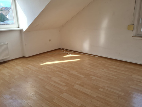 Wohnzimmer - 2 Zimmer Etagenwohnung in Neuenrade