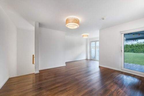 Wohnbereich - 3 Zimmer Etagenwohnung in München