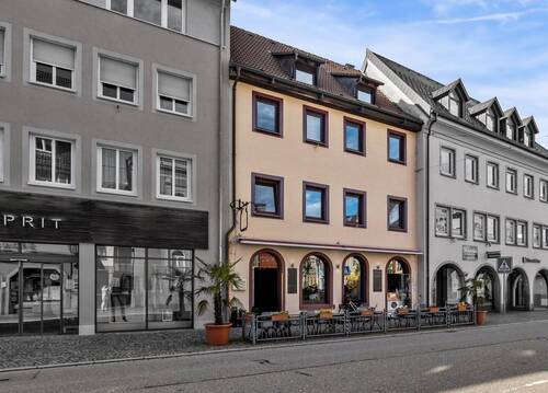 Aussenansicht_3 - 1 Zimmer Mehrfamilienhaus, Wohnhaus zum Kaufen in Waldkirch