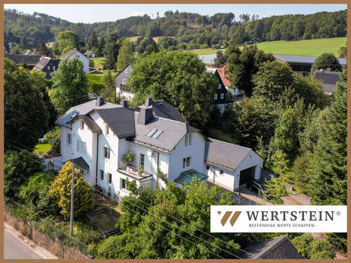 Titelbild - Mehrfamilienhaus mit Potenzial - 3 Wohneinheiten, Gärten, Garagen