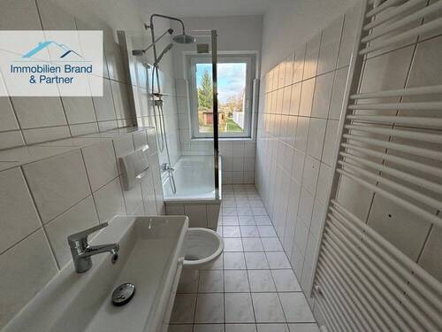 Bild 4 - Mehrfamilienhaus, Wohnhaus mit 2,08 m² in Rositz zum Kaufen