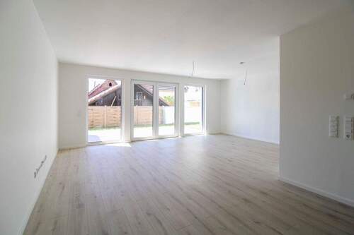 Wohnbereich - 4 Zimmer Etagenwohnung zum Kaufen in Goldbach