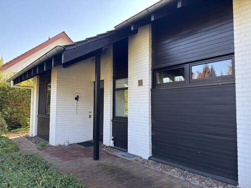 Einliegerwhg. mit eig. Eingang - 8 Zimmer Einfamilienhaus zum Kaufen in Bad Oeynhausen