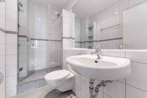 Weiteres Badezimmer - 