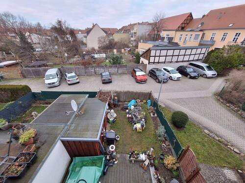 Blick auf das Grundstück - 