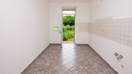 Küche mit Zugang zur Terrasse - 