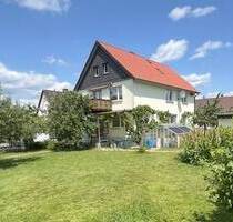 Kaufpreissenkung! Wunderbar gelegenes Einfamilienhaus mit Bauland - Hameln