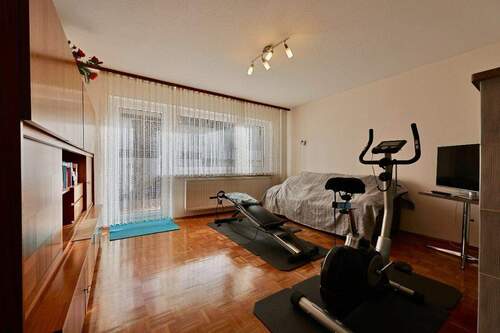 Wohnzimmer mit Terrasse Wohnung EG - 