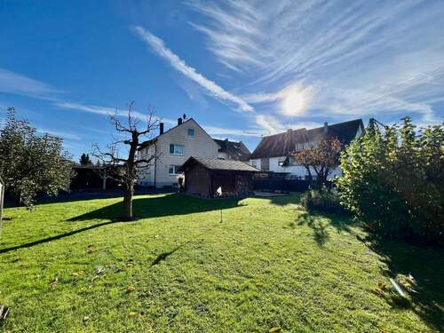 Grundstück - Mehrfamilienhaus, Wohnhaus mit 160,00 m² in Erbach zum Kaufen