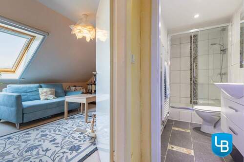 DG II: ... und ein Duschbad - 