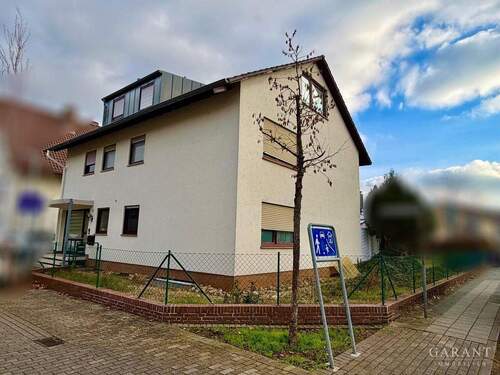 Hausansicht - 9 Zimmer Mehrfamilienhaus, Wohnhaus zum Kaufen in Viernheim
