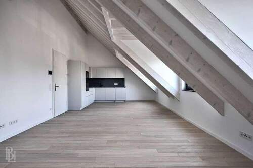 Zimmer - 2 Zimmer Etagenwohnung in Berlin