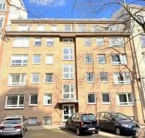 Top-Lage Univiertel: 2-Zimmer-Wohnung mit Entwicklungspotenzial - Hamburg Rotherbaum