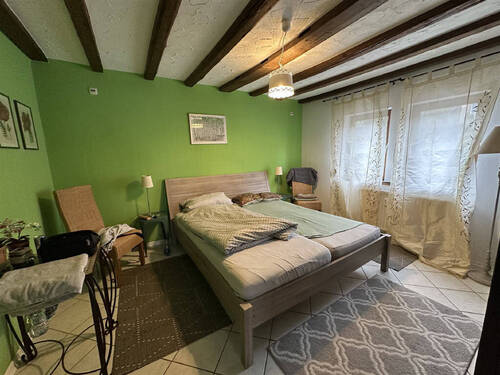 Schlafzimmer 2 OG - 