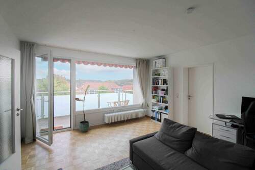 Wohnzimmer (2) - 2 Zimmer Etagenwohnung zum Kaufen in Braunschweig