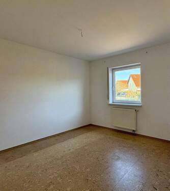Büro- Gästezimmer EG - 