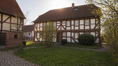 Bild 1 - Ehemaliges Pfarrhaus im Denkmalschutz - ein Zuhause mit besonderer Geschichte in Wehrda zu vermieten