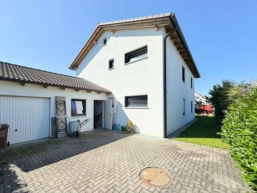 Hinterhof - 