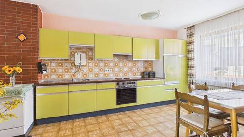 Küche - 6 Zimmer Reihenendhaus zum Kaufen in Irsch