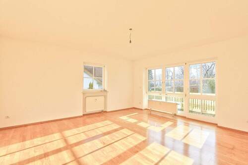 Großer Wohn-Essbereich - 2 Zimmer Etagenwohnung zum Kaufen in Tutzing