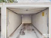 Eigene Garage- komfortables Parken direkt am Haus - 