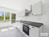 Moderne Einbauküche mit vollständiger Ausstattung - Etagenwohnung mit 98,00 m&sup2; in Saarbrücken zur Miete