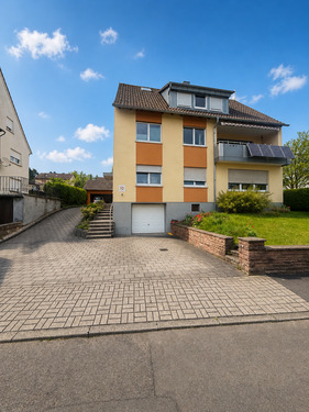 Außenansicht - Attraktives 3-Familienhaus mit Entwicklungspotenzial in ruhiger Lage von Fulda