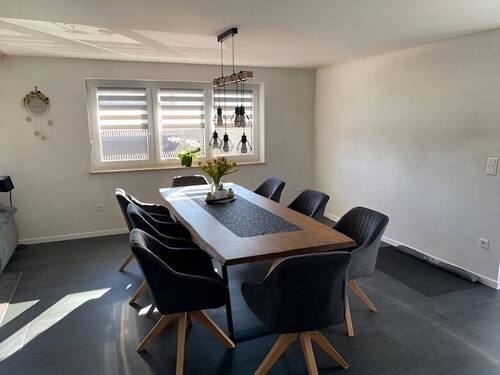 Esszimmer - 4 Zimmer Etagenwohnung zum Kaufen in Pfullendorf
