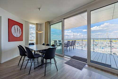 Zugang zum Panoramabalkon - 