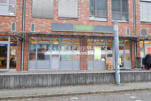 V10581P Außenansicht 1 - Gewerbeobjekt (Büro, Produktion, Verkauf) zum Kaufen in Quickborn