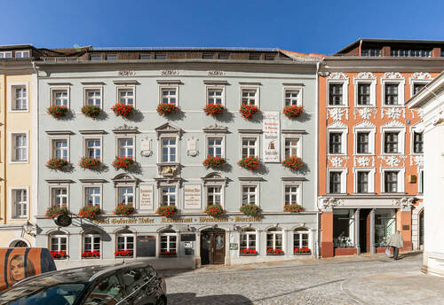 4-Sterne-Hotel - 