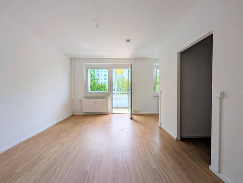 Wohnzimmer - Etagenwohnung mit 35,80 m² in Chemnitz zur Miete