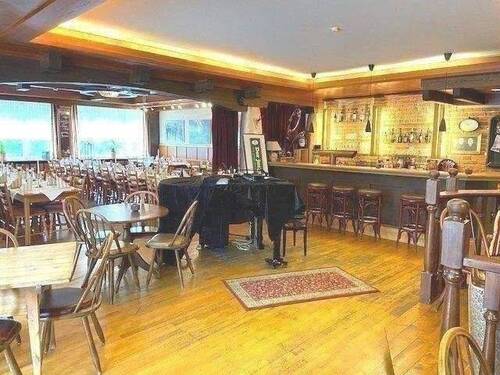 Saal - Eventlocation - großer Saal - Außenbereich