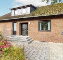 Rotklinker-Schönheit mit ELW und Mini-Apartment ! Viele Nutzungsoptionen in bester Lage - Walsrode Bomlitz