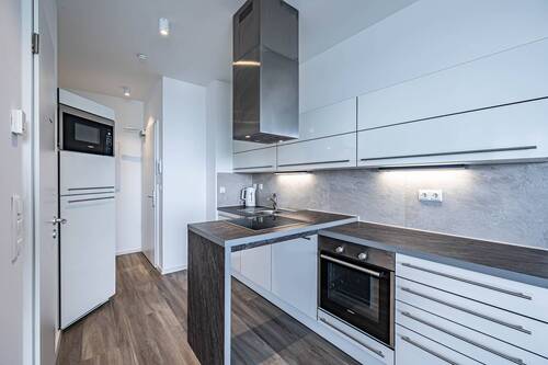 Eingangsbereich mit Küche - 3 Zimmer Terrassenwohnung in Wendtorf