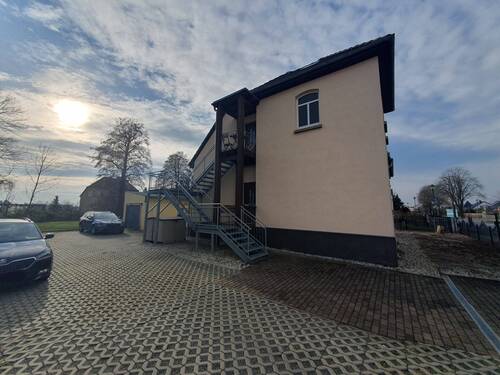 Seitenansicht - Mehrfamilienhaus, Wohnhaus in Bad Düben