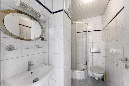 Badezimmer Erdgeschoss - 