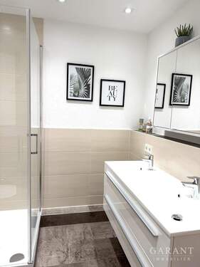 Neues Duschbad - Ferienwohnung oder dauerhaftes Wohnen?