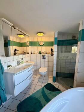 Badezimmer Erdgeschoss - 
