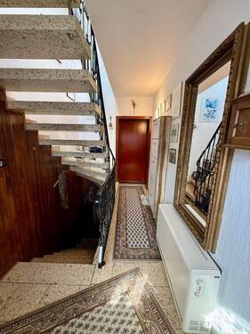 Hauseingangsflur - 5 Zimmer Einfamilienhaus in Riegelsberg