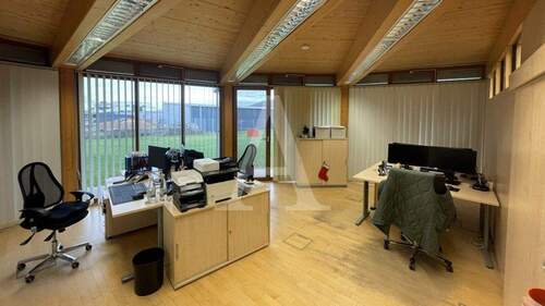 Bürofläche - Büro mit 675,30 m&sup2; in Bedburg zur Miete