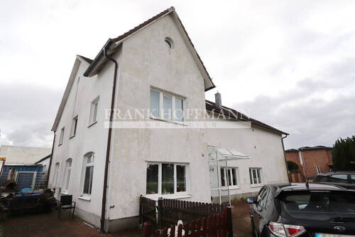 V9932-1 Außenaufnahme 3 - Mehrfamilienhaus, Wohnhaus in Bönningstedt zum Kaufen