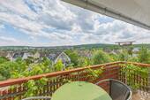 Blick vom Balkon (2. OG) - 