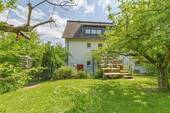Rückwärtiger Bereich - ++ Plusenergiehaus in exponierter Höhenaussichtslage - vielfältig nutzbar ++
