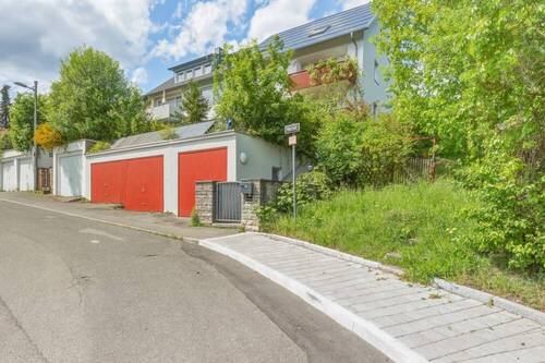 Zufahrt Garagen - 