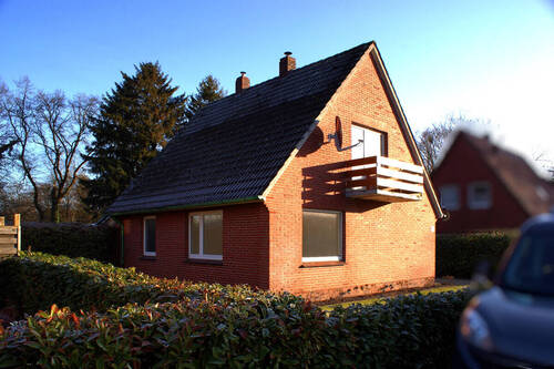 694M Vorderansicht2 - 4 Zimmer Einfamilienhaus in Apen / Godensholt