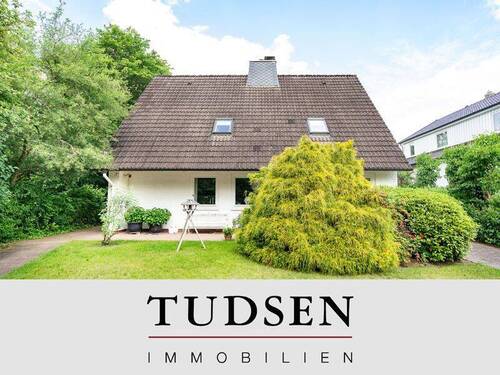 01Immowelt.jpg - Einfamilienhaus - Am Ende der Straße beginnt die Natur.