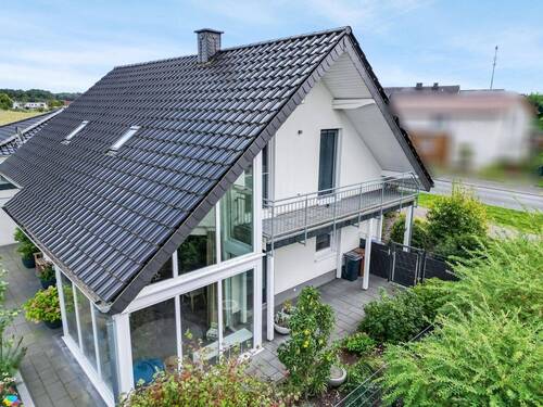 Luftbildaufnahme Hausansicht - 
