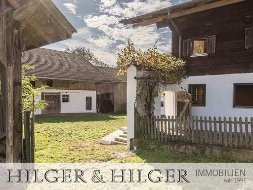 Zufahrt in den Innenhof - 
