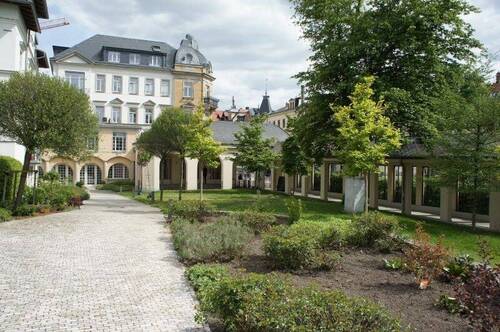 Umgebungsbebauung-Ärtzehaus - Etagenwohnung mit 69,90 m² in Dresden zum Kaufen